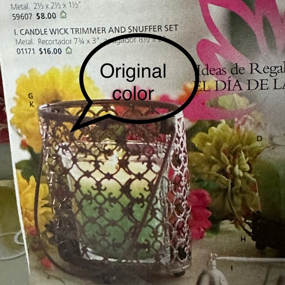 Celebrating Home Retired Catedral Pattern Metal Candle holder with handle . - Picture 7 of 16